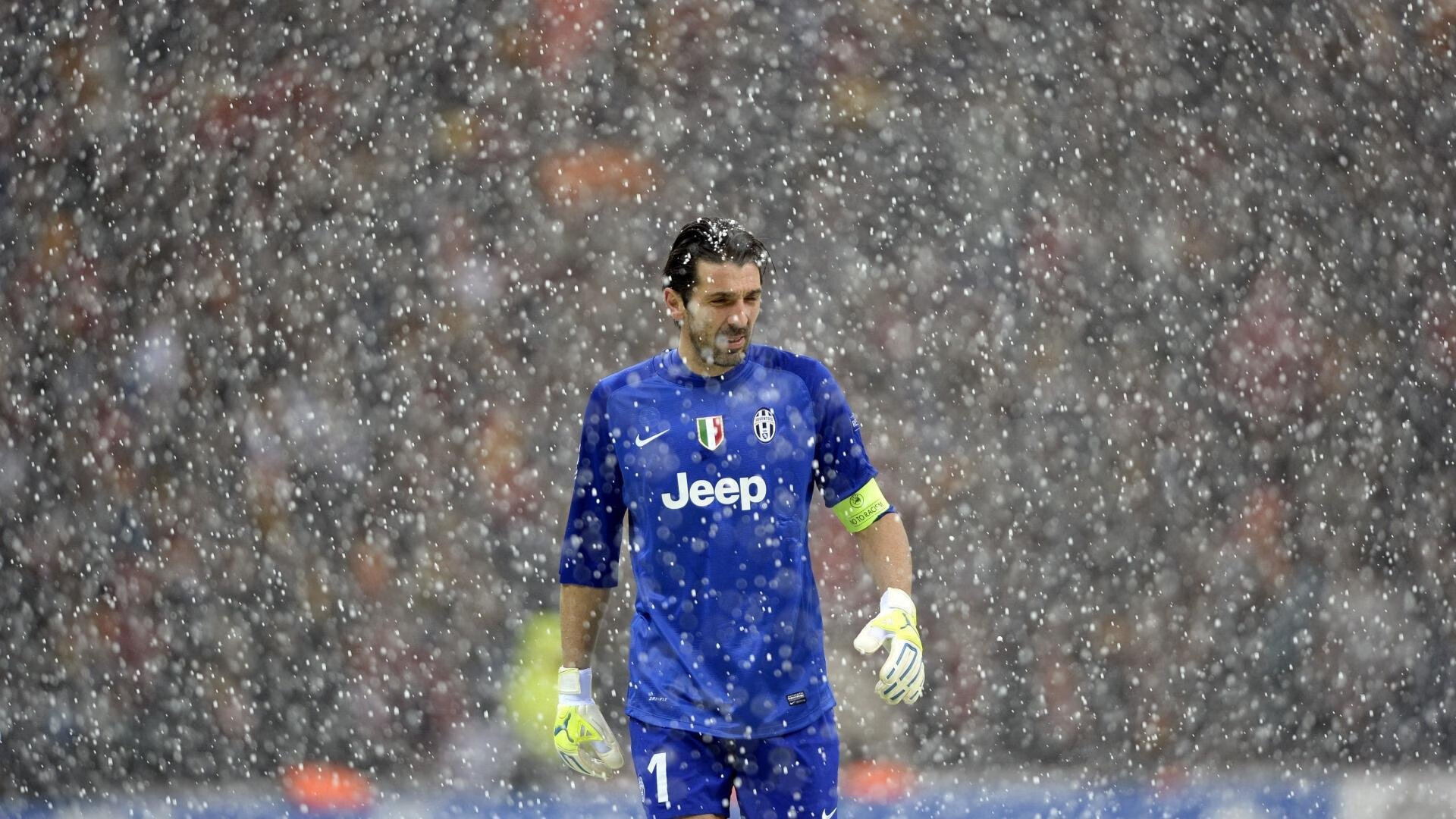 开云体育APP下载-虚荣与真实,当鲁德在ATP总决赛的聚光灯下彻底碾碎拉沃尔杯的浮华神话